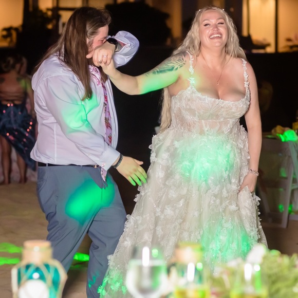 Galia Lahav custom Fabiana wedding dress in perfect condition - Picture 4 of 8